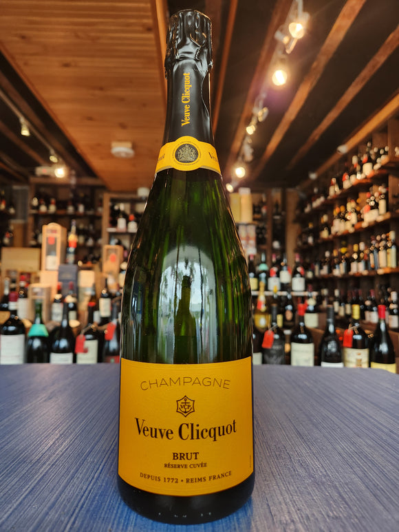 CHAMPAGNE VEUVE CLICQUOT-PONSARDIN YELLOW LABEL BRUT RESERVE N.V.